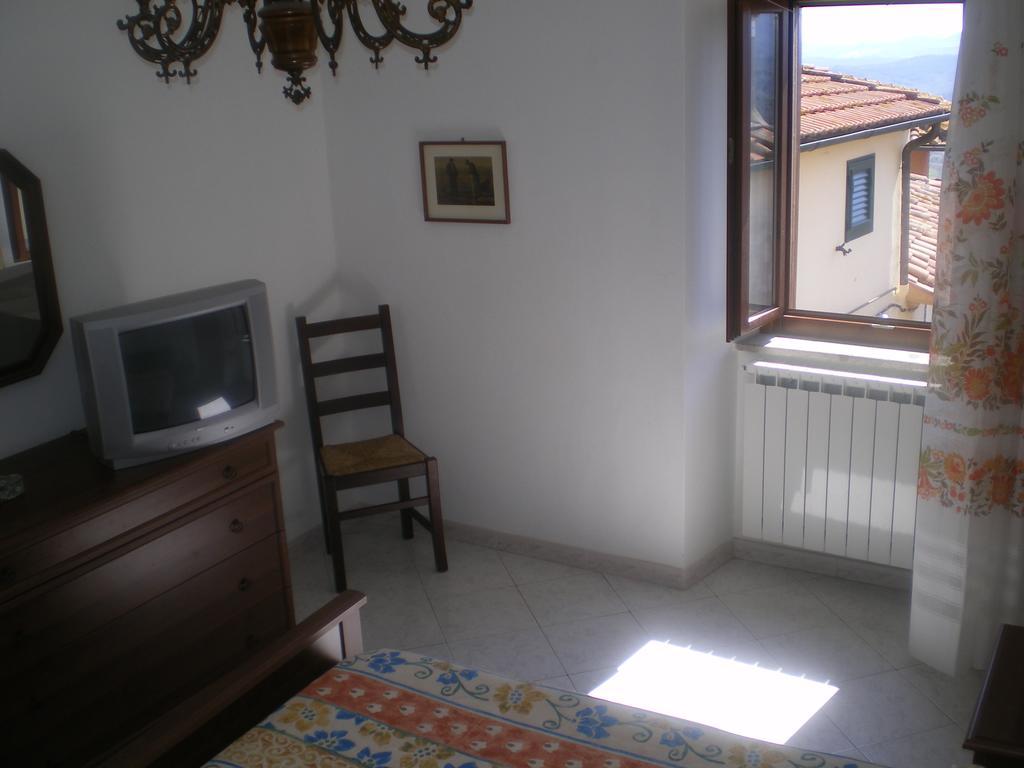 La Ruga Fiorita Apartment Monteverdi Marittimo Luaran gambar